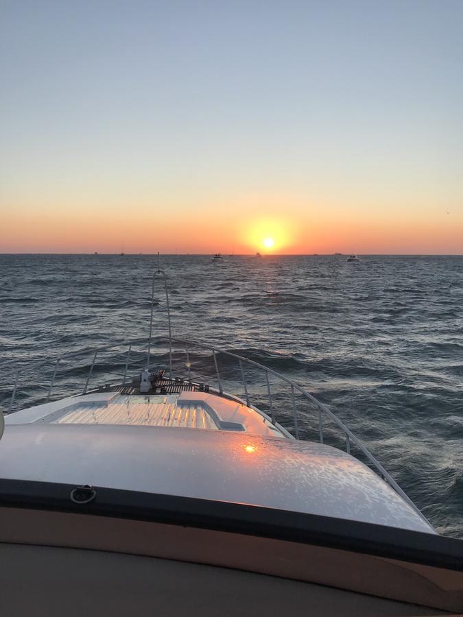 מלון בוסאן Sea And Yacht מראה חיצוני תמונה